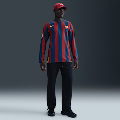 Ronaldinho FC Barcelona 2005/06 Reissue Men's Nike Soccer Replica